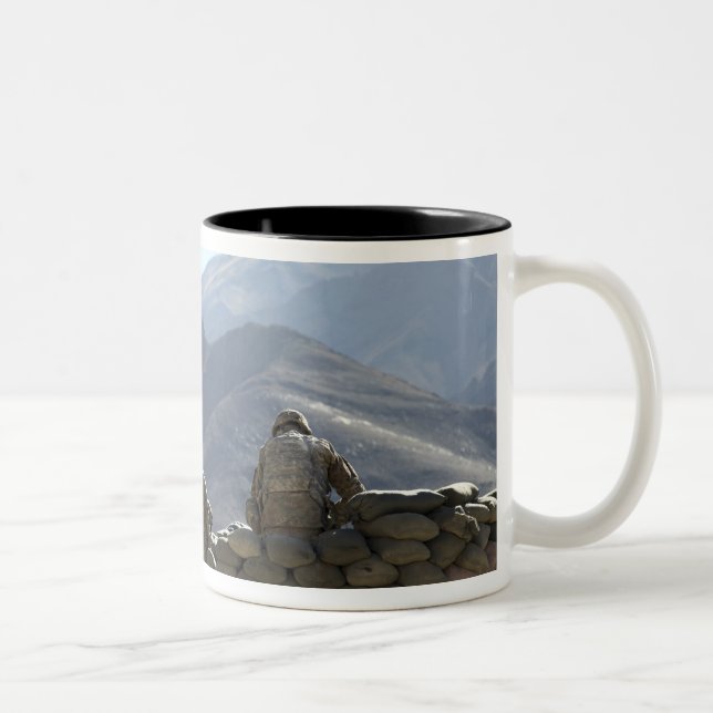 soldiers run communications equipment Two-Tone coffee mug (Right)