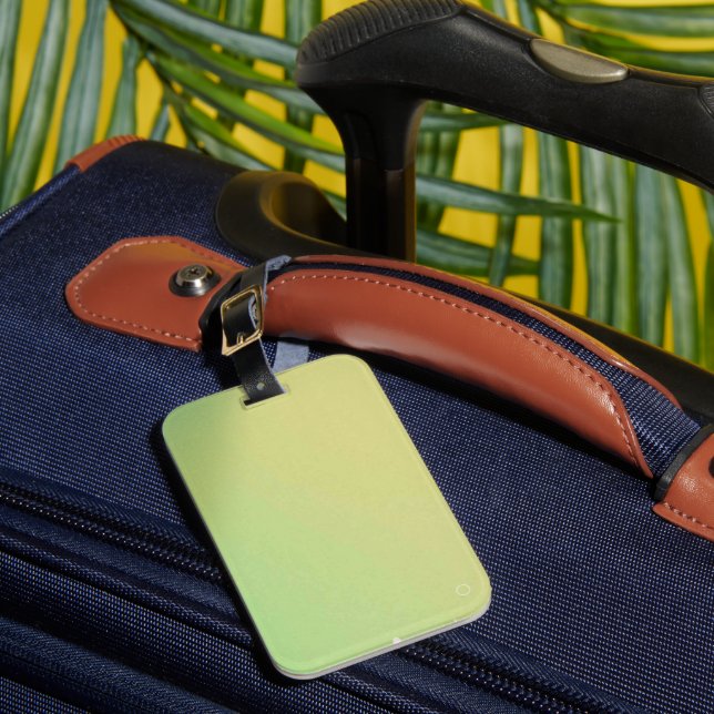 Solid Colour American Luggage Tag (Front Insitu 1)
