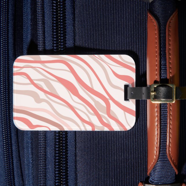 Solid Colour American Luggage Tag (Front Insitu 4)
