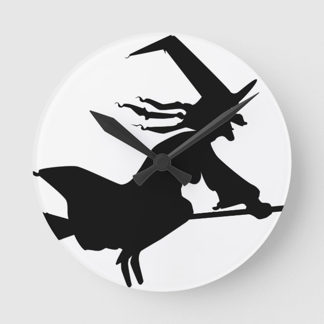 Solo Witch Round Clock (Front)