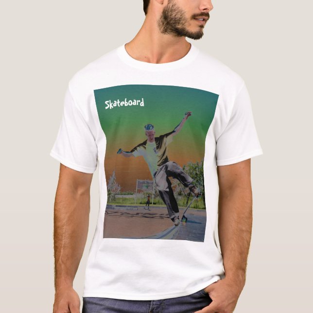 Solorized skateboarder  T-Shirt (Front)