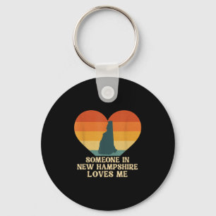 Someone In New Hampshire Loves Me Nh Us State Retr Keychain