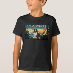 Somewhere With My Border Collie Vintage Hiking Gif T-Shirt