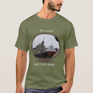 Soo Locks shirt with rope dark