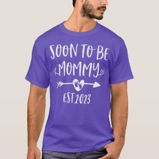 Soon To Be Mommy Est 2023 Pregnancy Announcement G T-Shirt