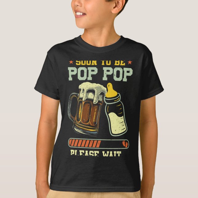 Soon To Be P P Est 2025 Pregnancy Announcement  T-Shirt (Front)