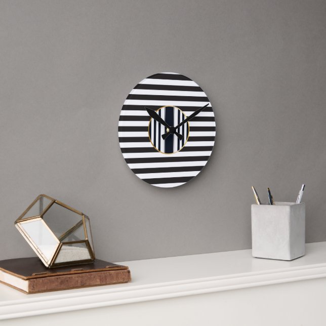 Sophisticated modern elegant  round clock (Office)