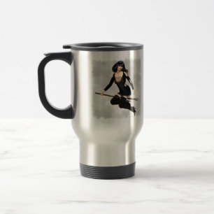 Sorcière avec la tasse de voyage de balai