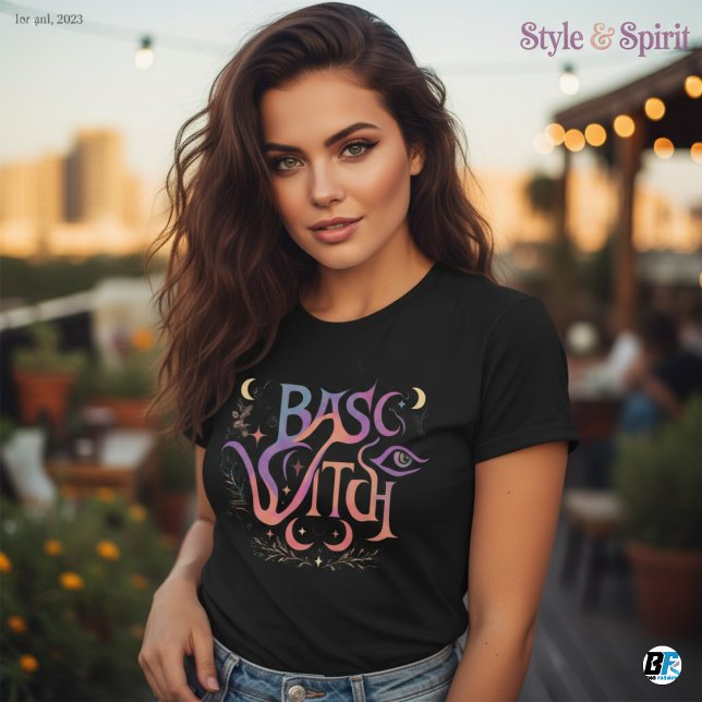 Sorcière de base moderne femmes Halloween T-shirt (Créateur téléchargé)