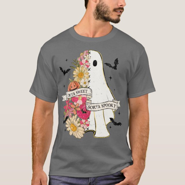 Sorta sweet sorta spooky T-Shirt (Front)