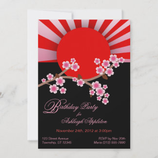 Soulève des invitations pour l'anniversaire de Sun