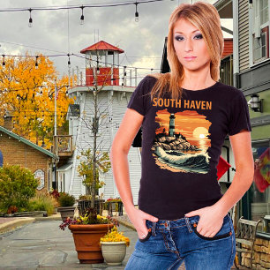 South Haven Michigan Pier Retro Travel T-Shirt