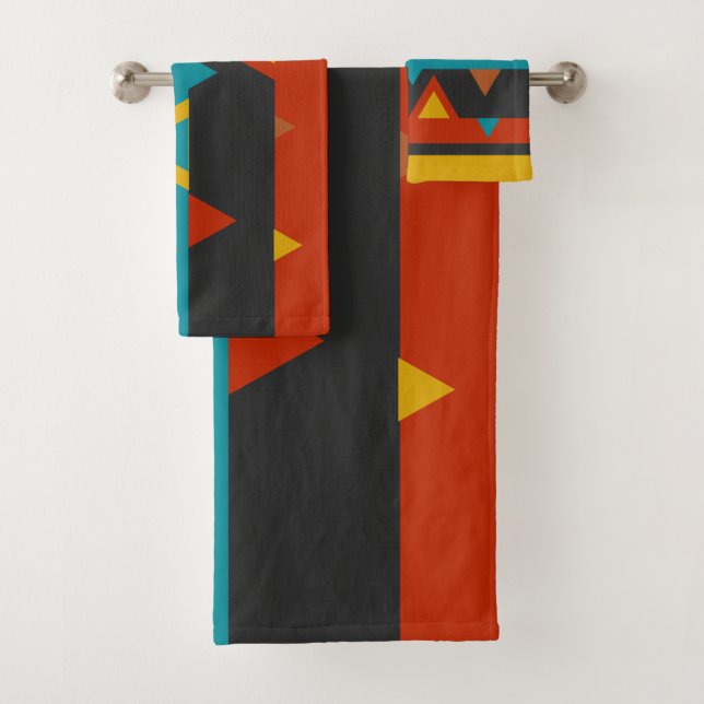 Southwest Geometric Bath Towel Set (Insitu)