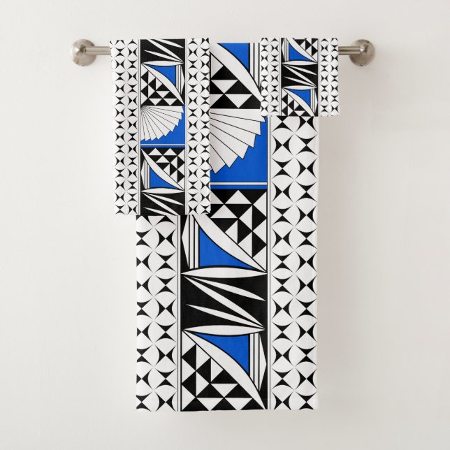 Southwest Native Sunrise in Blue Bath Towel Set (Insitu)