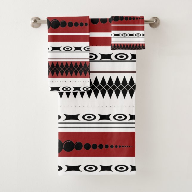Southwest Pattern Black, Grey, Rust and White Bath Towel Set (Insitu)