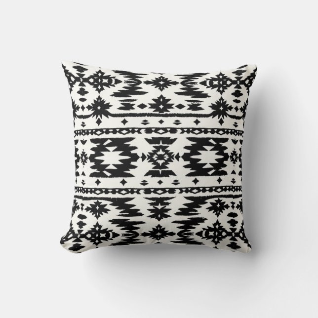 Southwestern Sway Throw Pillow (Front)