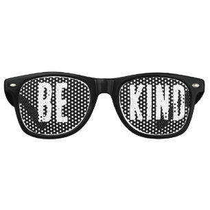 SOYEZ DES LUNETTES DE SOLEIL DE FÊTE