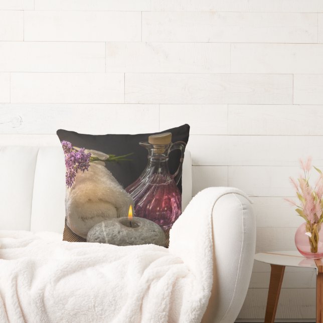 Spa Throw Pillow (Couch)