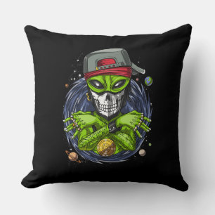 Space Alien Gangstа UFO Extraterrestrials Rapper Throw Pillow