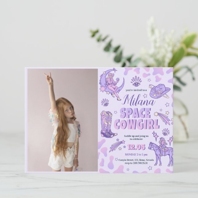 Space Cowgirl Anniversaire Invitation Avec Photo (Debout devant)