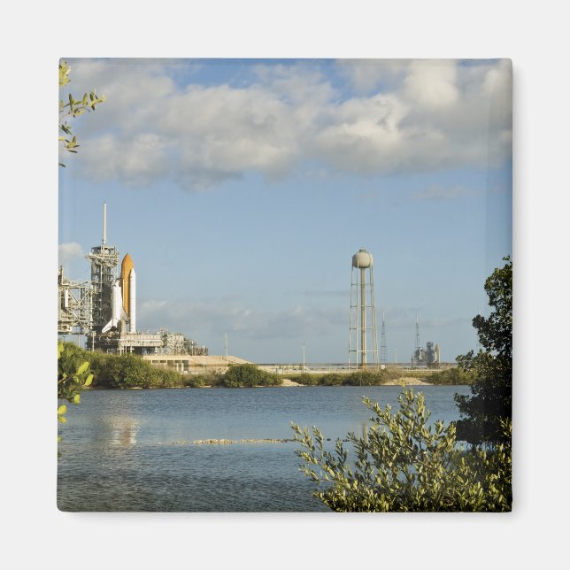 Space Shuttle Atlantis and Endeavour Magnet (Front)