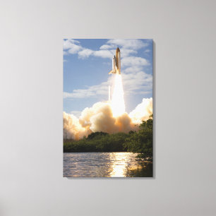 Space Shuttle Atlantis lifts off 17 Canvas Print