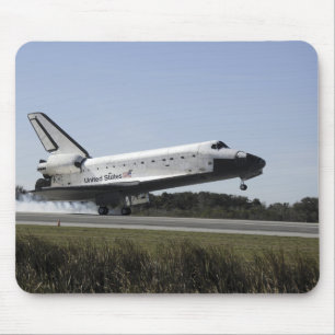 Space shuttle Atlantis touches down 3 Mouse Pad