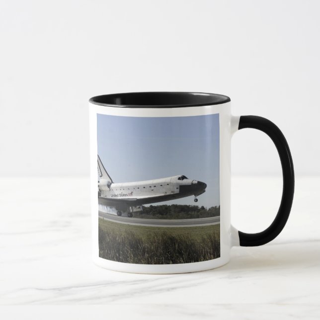 Space shuttle Atlantis touches down 3 Mug (Right)
