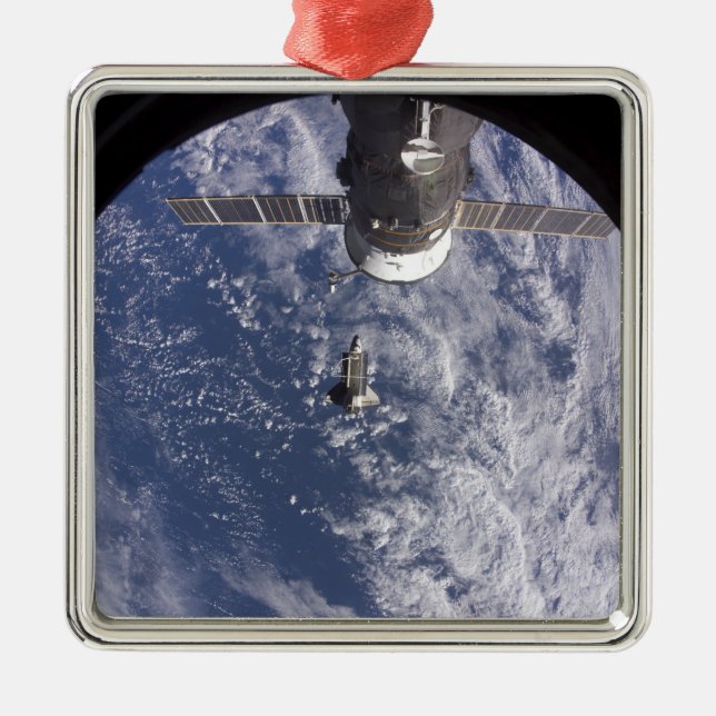Space Shuttle Discovery 11 Metal Ornament (Front)