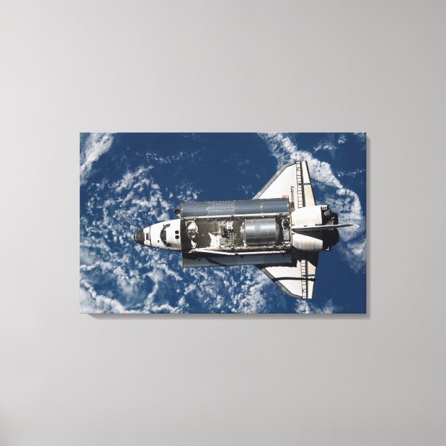Space Shuttle Discovery 16 Canvas Print (Front)