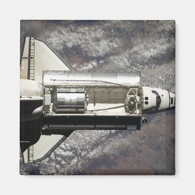 Space Shuttle Discovery 3 Magnet (Front)
