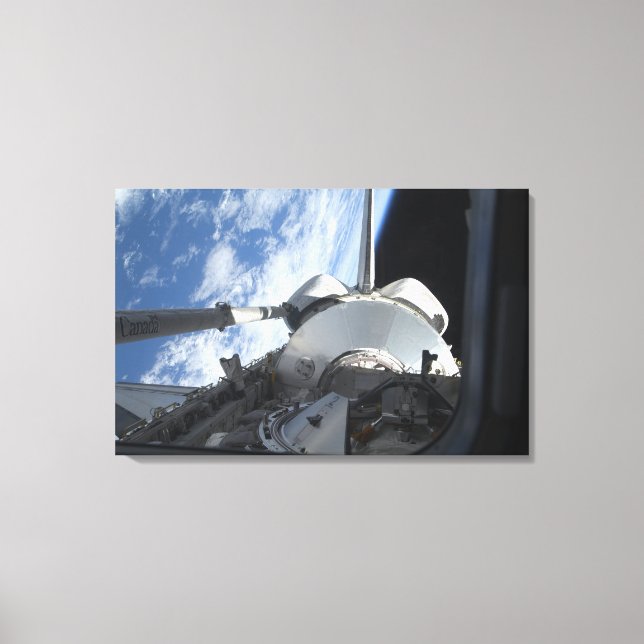 Space Shuttle Discovery 6 Canvas Print (Front)