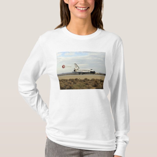 Space Shuttle Discovery deploys its drag chute T-Shirt (Front)