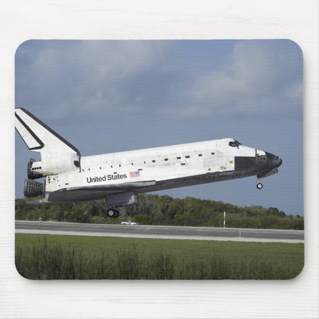 Space shuttle Discovery lands on Runway 33 3 Mouse Pad (Front)