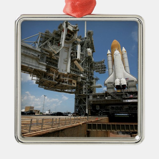 Space Shuttle Discovery Metal Ornament (Front)