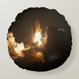 Space Shuttle Earth Orbital Spacecraft Night Canva Round Pillow