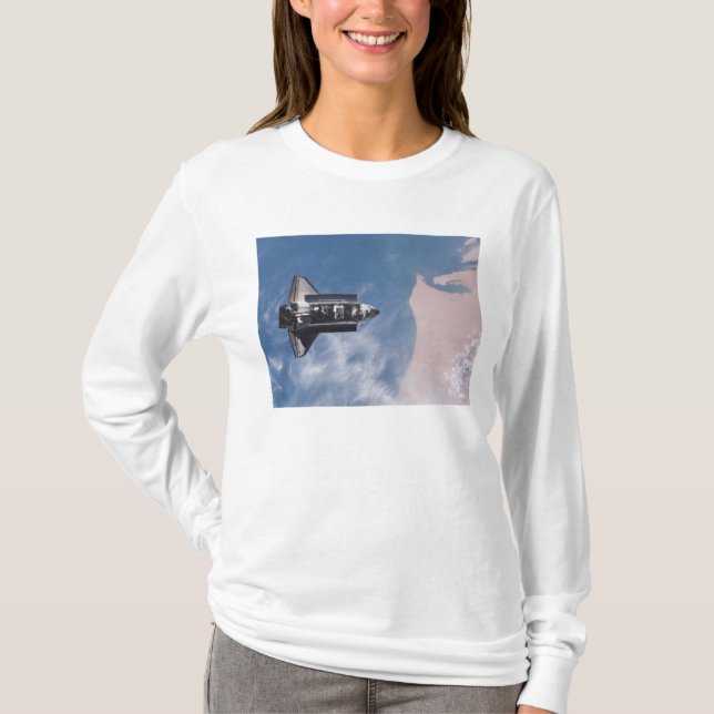 Space Shuttle Endeavour 19 T-Shirt (Front)