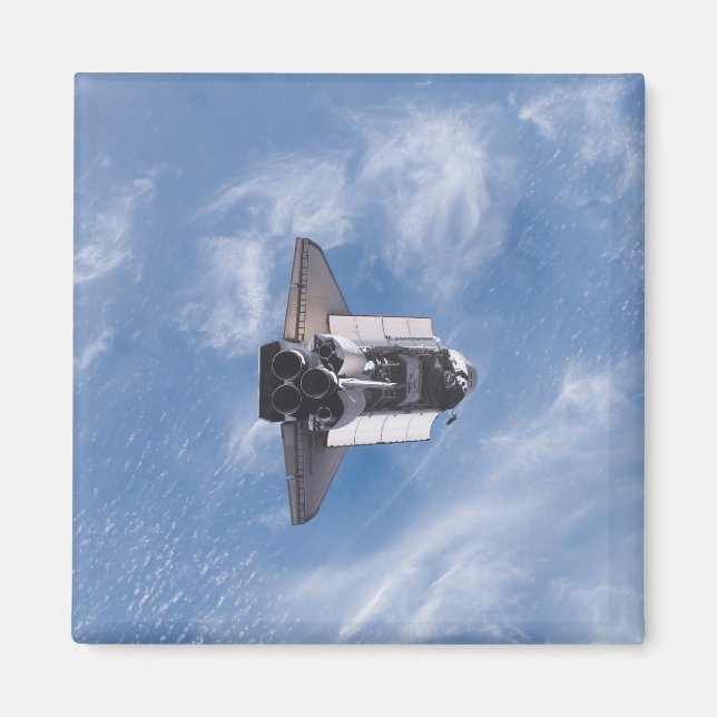 Space Shuttle Endeavour 26 Magnet (Front)