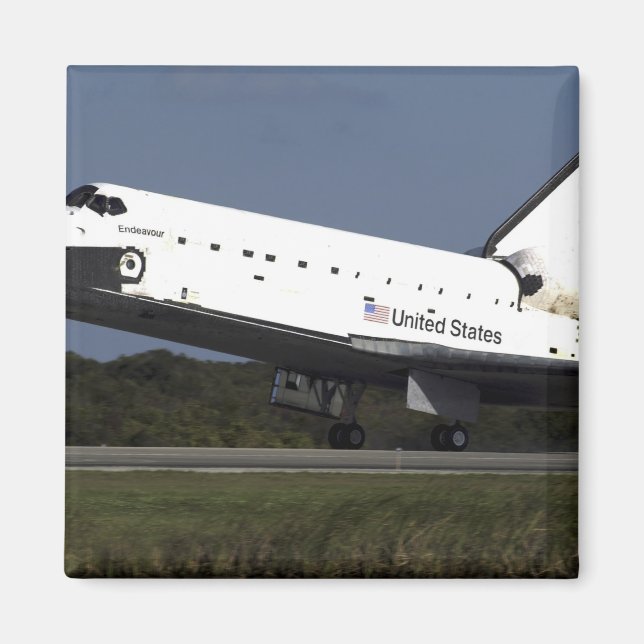 Space Shuttle Endeavour 27 Magnet (Front)