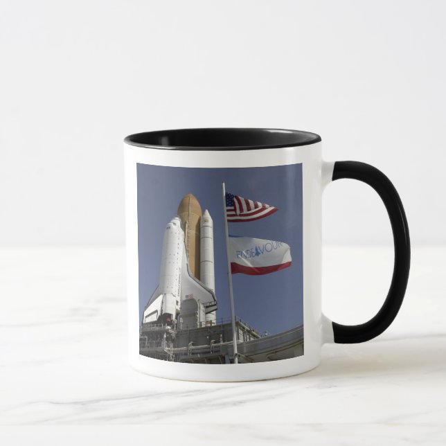 Space Shuttle Endeavour 2 Mug (Right)