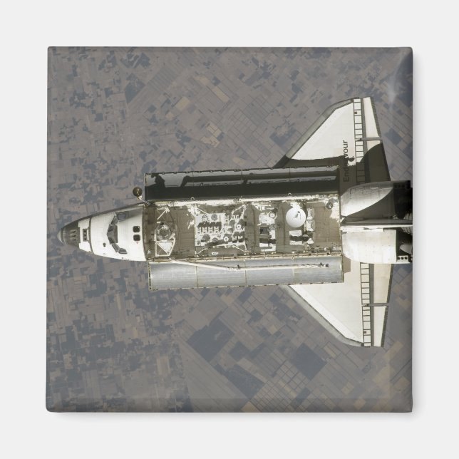 Space Shuttle Endeavour 7 Magnet (Front)