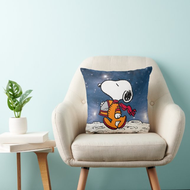 SPACE | Snoopy Throw Pillow (Chair)