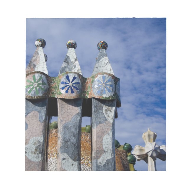 Spain, Catalonia, Barcelona. Casa Batllo (1906). 2 Notepad (Front)