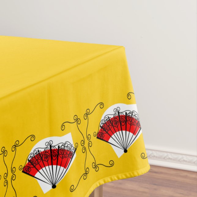 Spanish Fan Corners tablecloth 52 x 70 (In Situ)