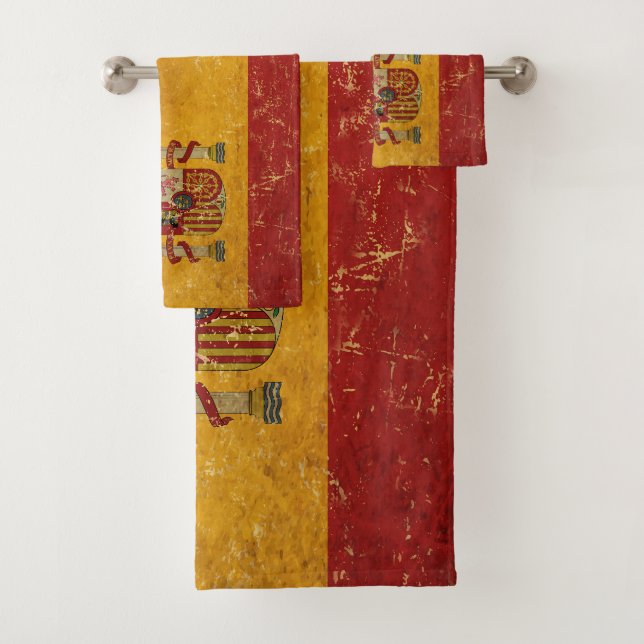 Spanish Flag Vintage Grunge Bath Towel Set (Insitu)