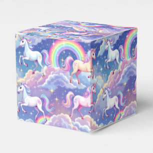 Sparkly rainbow and unicorns on clouds favor box