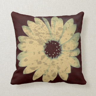 Spattered Daisy Print Throw Pillow