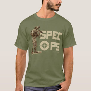 Spéc. Ops sur le T-shirt de vert de la fatigue de