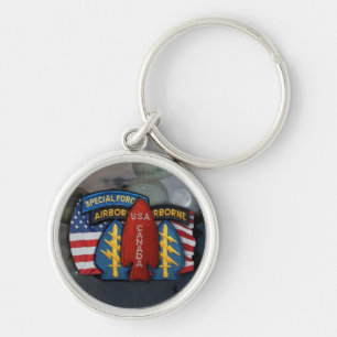 special forces green berets group iraq Keychain