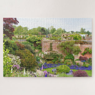 Spectacular sunken garden, England Jigsaw Puzzle
